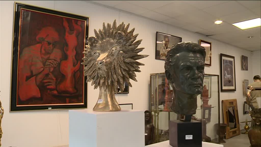 Vente aux enchères d'objets ayant appartenus à Jean Marais, samedi 25 mars à Antibes