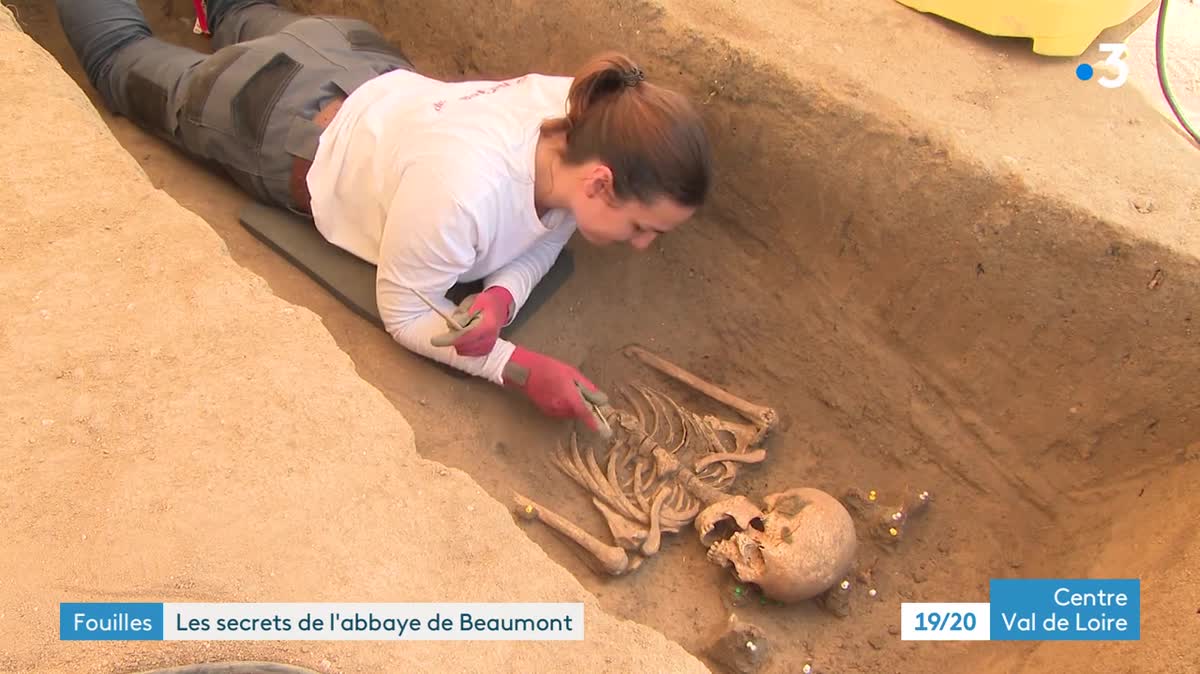 Un squelette découvert lors des fouilles archéologiques des anciennes casernes de Beaumont.