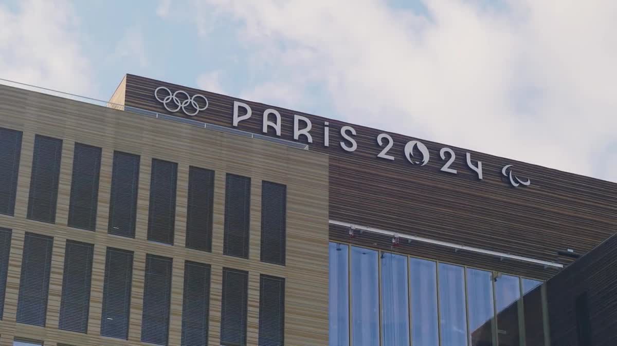 Dévoilement du parcours du para marathon des Jeux de Paris 2024.