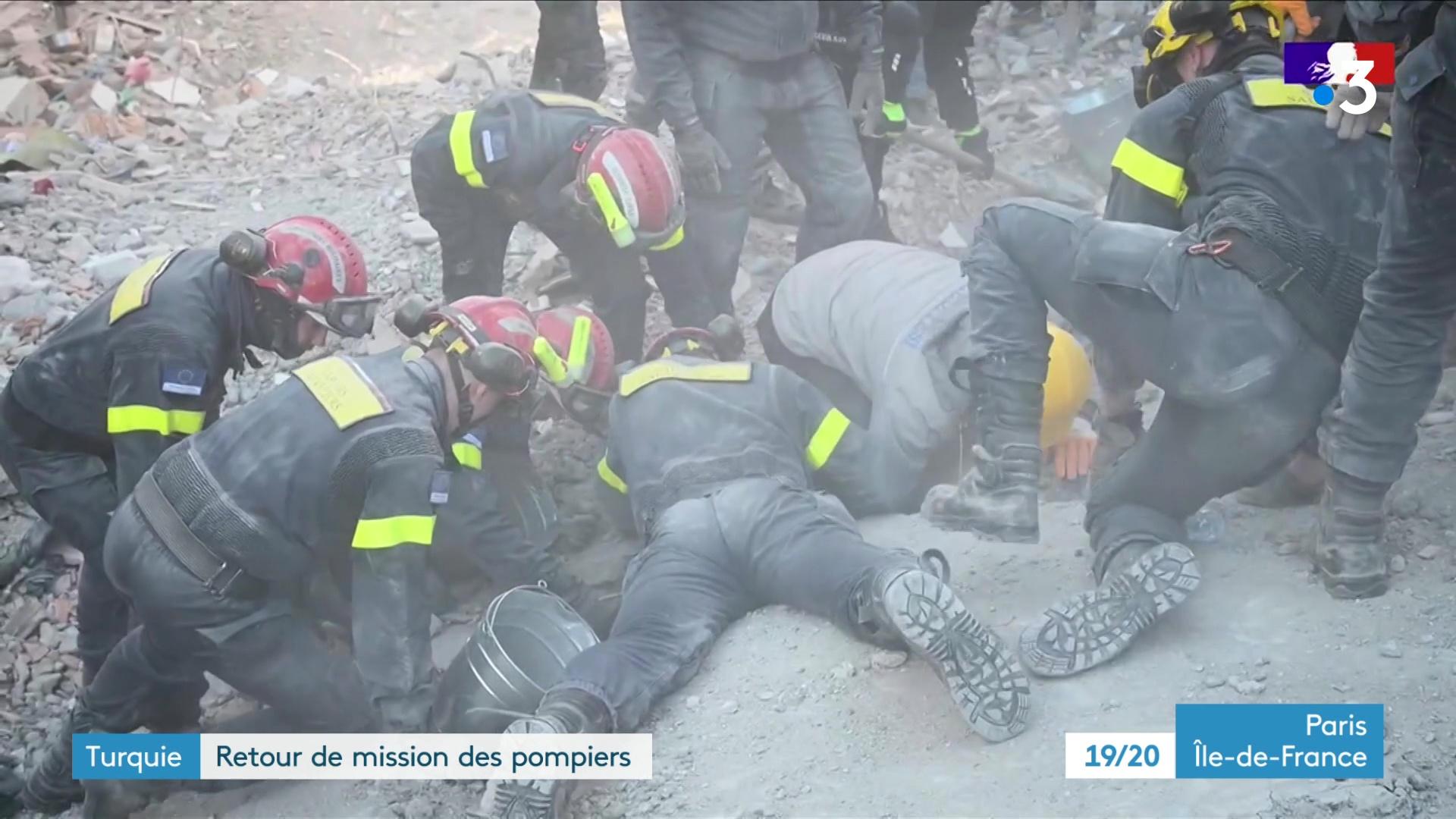 Les sapeur-pompiers et les sauveteurs se retrouvent en France après 10 jours de mission en Turquie