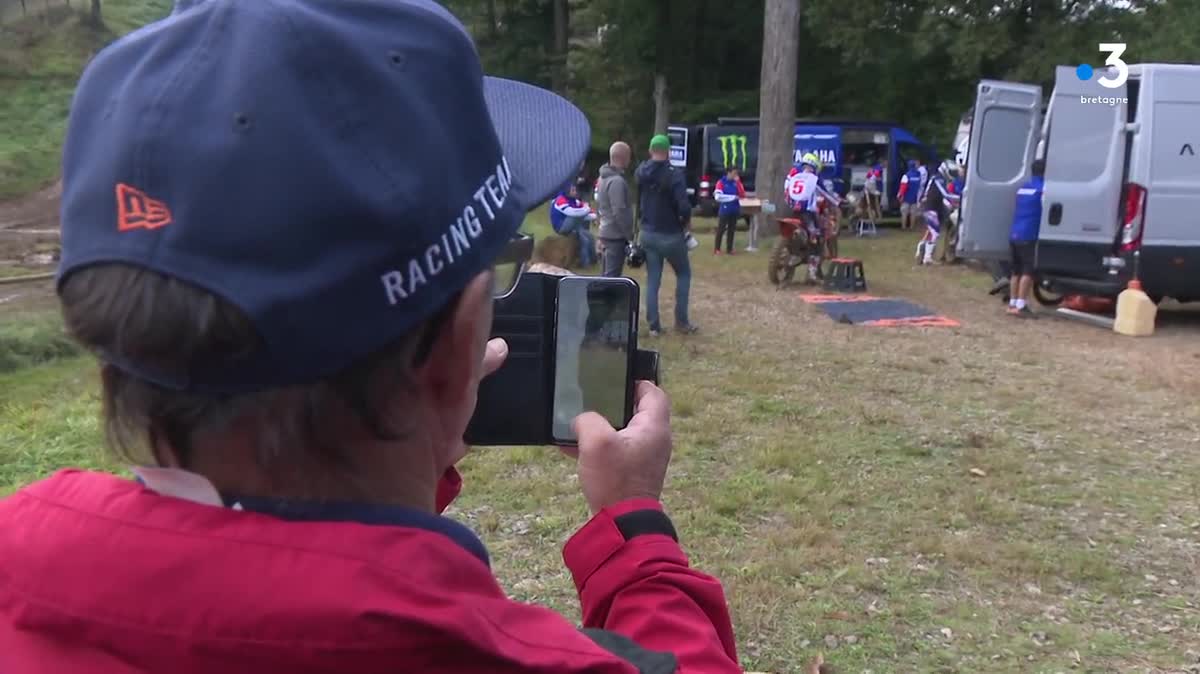 L'équipe de France de moto croos à l'entrainement à Romagné