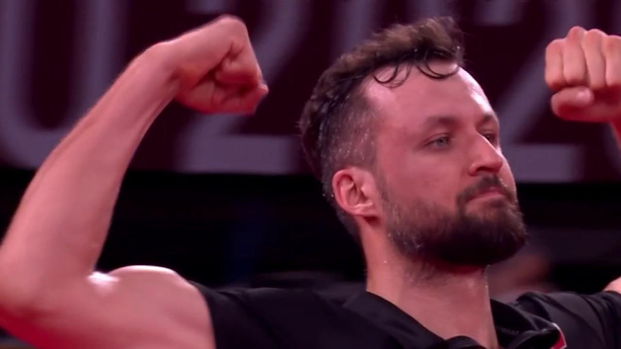 Matéo Bohéas n'a pas pu résister face au numéro 1 mondial Patryk Chojnowski. Il s'incline en trois manches. Un très joli parcours pour notre pongiste français qui s'empare de la médaille d'argent.