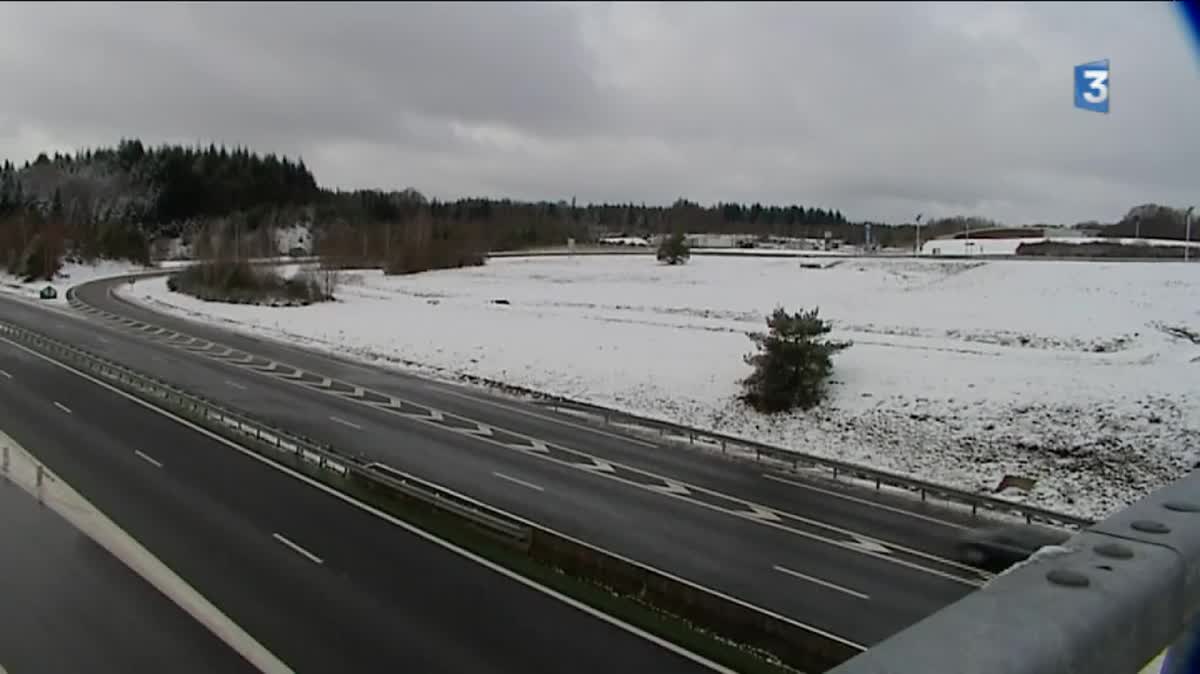 10 cms de neige sont tombés à Aix, en Corrèze, ce week-end.