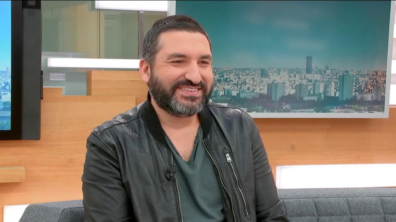 Le trompettiste Ibrahim Maalouf donnera deux concerts à Paris dans la soirée du mercredi 17 avril. Il est l'invité de franceinfo à cette occasion.