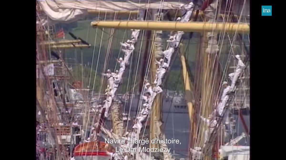 Le Dar Mlodziezy à l'Armada de Rouen 2019. Le navire sera également présent pour l'édition 2023 qui aura lieu du 8 au 18 juin.