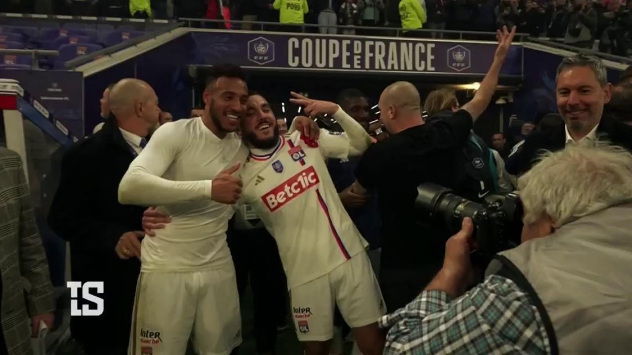 Lyon s'est largement imposé face à Valenciennes en demi-finale de la Coupe de France au Groupama Stadium. Les coéquipiers d'Alexandre Lacazette retrouveront le vainqueur du choc entre le Paris Saint-Germain et le Stade Rennais en finale le 25 mai prochain au Stade Pierre Mauroy. Retrouvez tous les buts et les passes décisives de la soirée dans ce résumé.