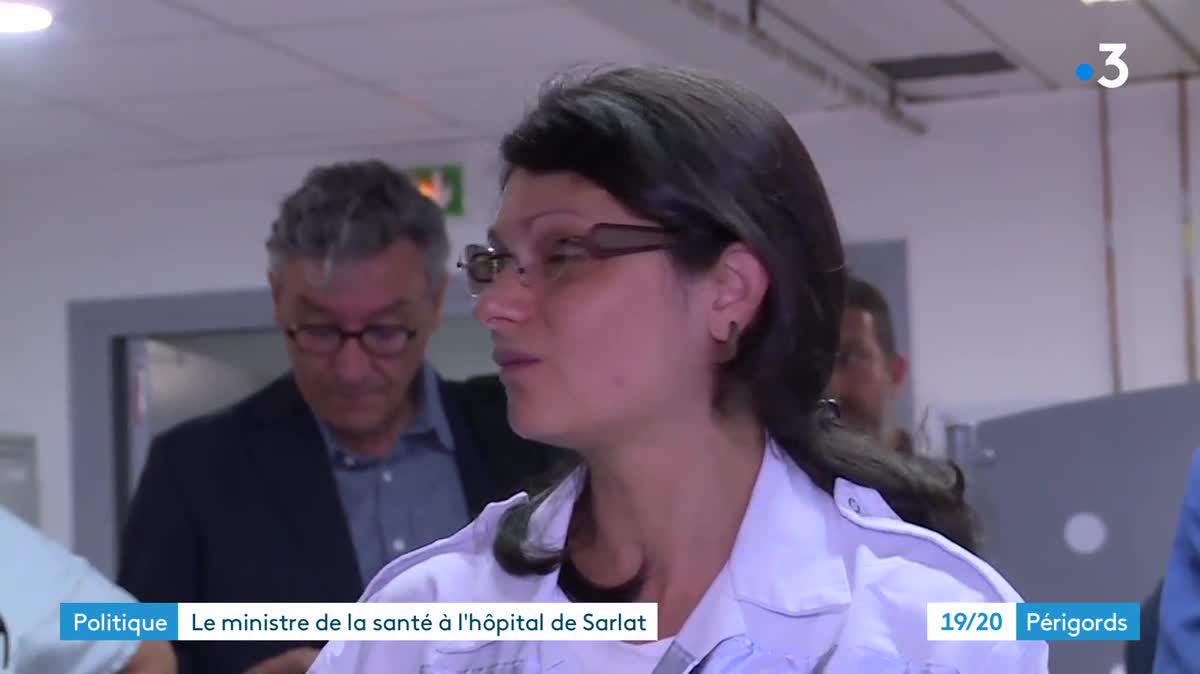 Le ministre de la Santé, Aurélien Rousseau, en visite à Sarlat (Dordogne), le 31 juillet 2023.