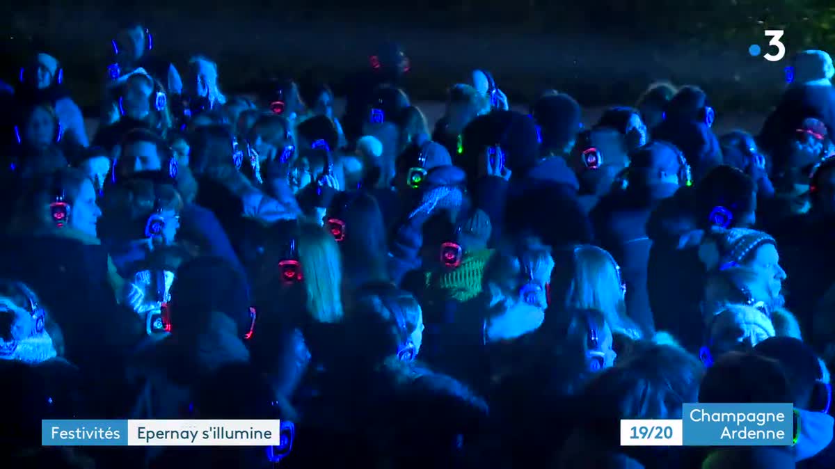 "Mon coeur bat si vite, j'adore !" l'émerveillement et la ferveur au festival des "habits de Lumière à Epernay