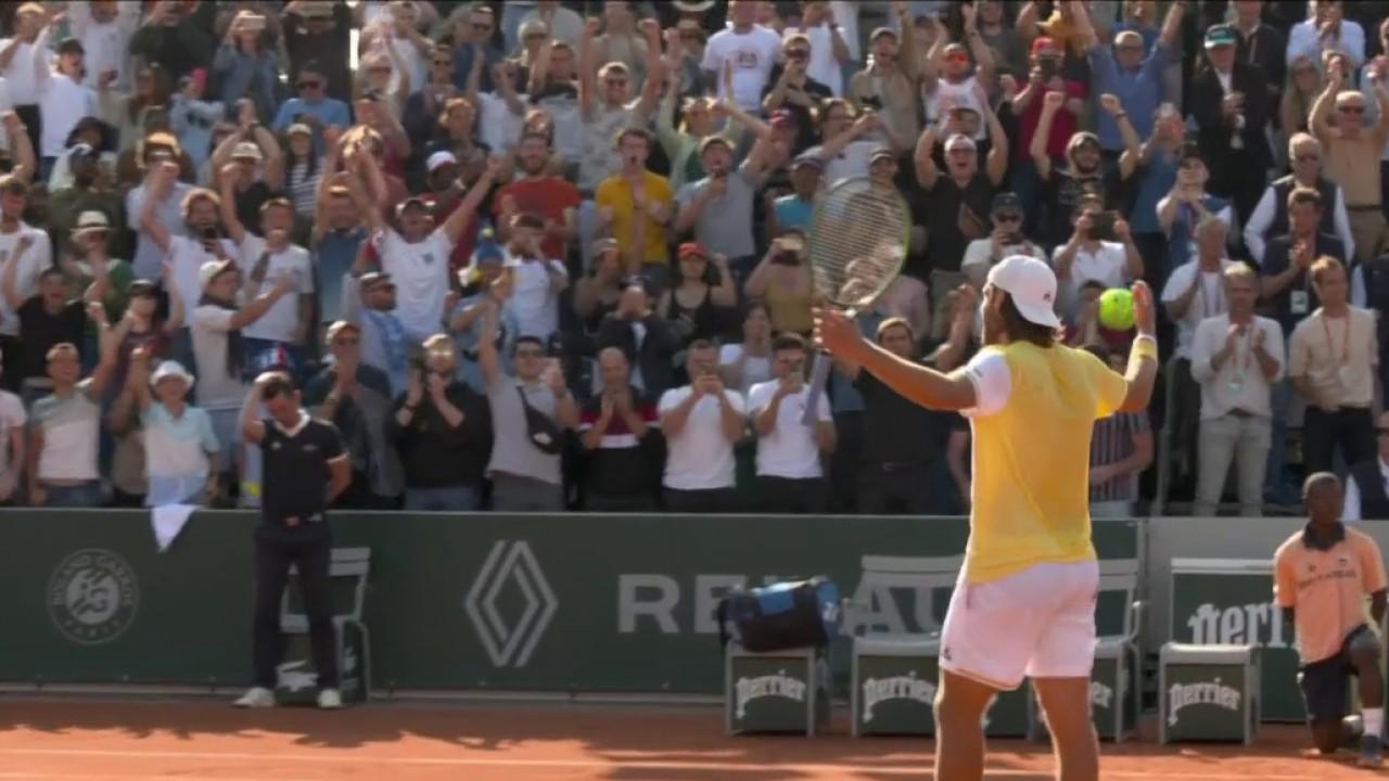 Dans un court 14 en feu, Lucas Pouille est venu à bout de l’Autrichien Jurij Rodionov en 3 sets et se qualifie pour le tableau principal de . Cette victoire est une renaissance pour le nordiste redescendu au 670e rang mondial.