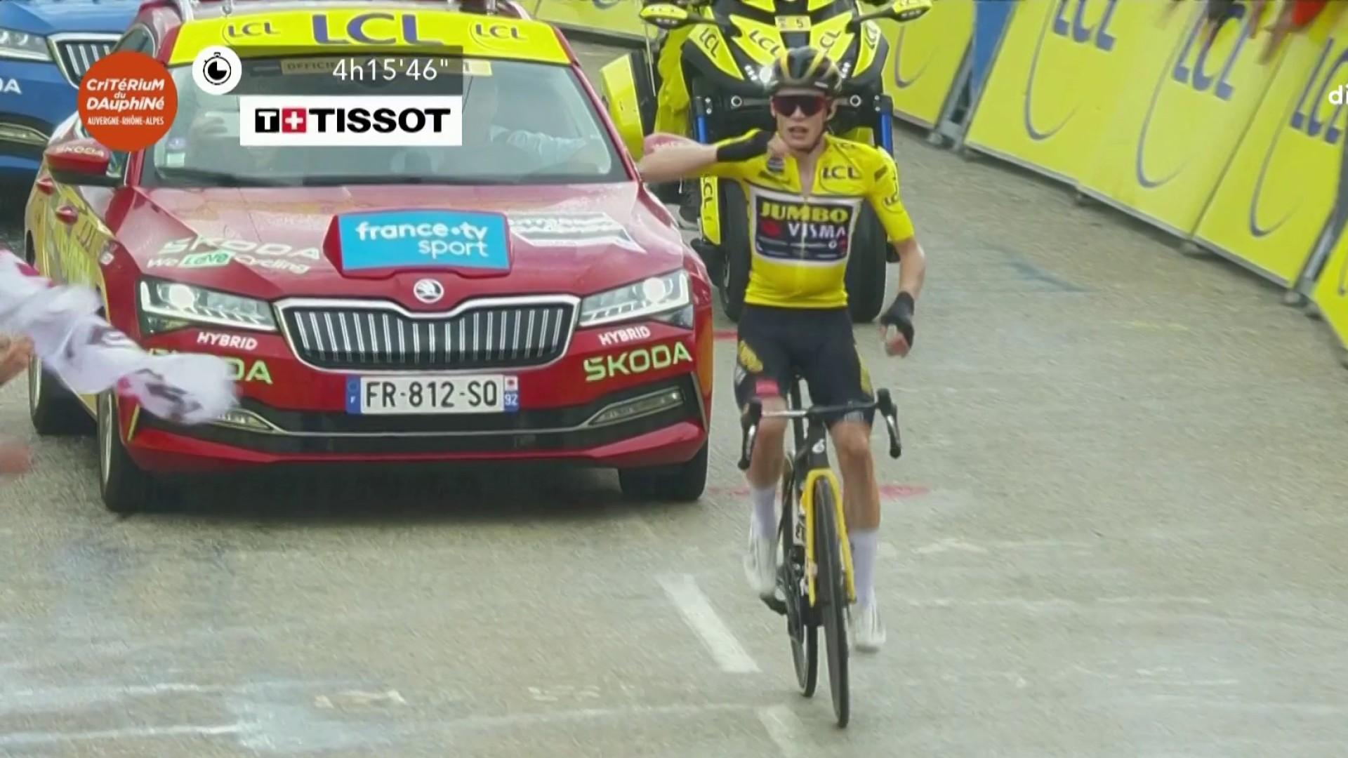 Jonas Vingegaard s'impose en haut du Col de la Croix de Fer et conforte son maillot jaune de leader. Le Danois a attaqué à 5km de l'arrivée et personne n'a été en capacité de le suivre. Adam Yates termine deuxième de l'étape.