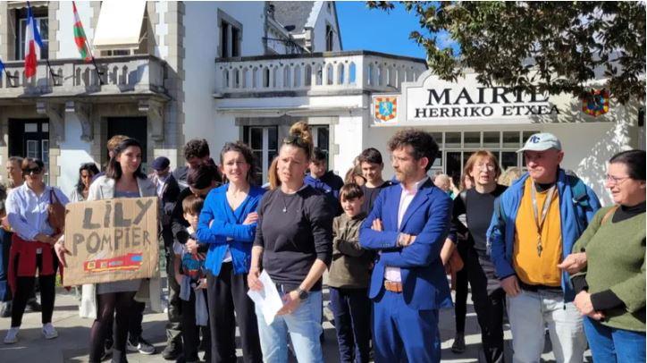 Aurélie Albert a perdu son contrat de pompier volontaire à la caserne de Cambo-Les-Bains après 10 ans d'exercice.