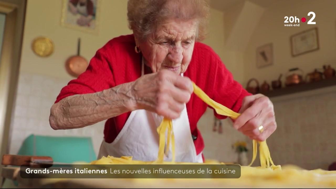 In Italia sono sempre più diffusi in tutto il mondo gli account con video delle ricette di cucina della nonna.  Un business altamente redditizio.