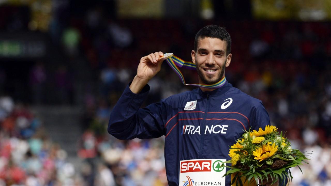 Après plusieurs années de pépins physiques, l’athlète français Mahiedine Mekhissi, triple médaillé olympique sur 3000 m steeple, met un terme à sa carrière à l’âge de 37 ans. Revivez les meilleurs moments de la fabuleuse carrière de l'un des plus grands athlètes de l'histoire de l'athlétisme français.