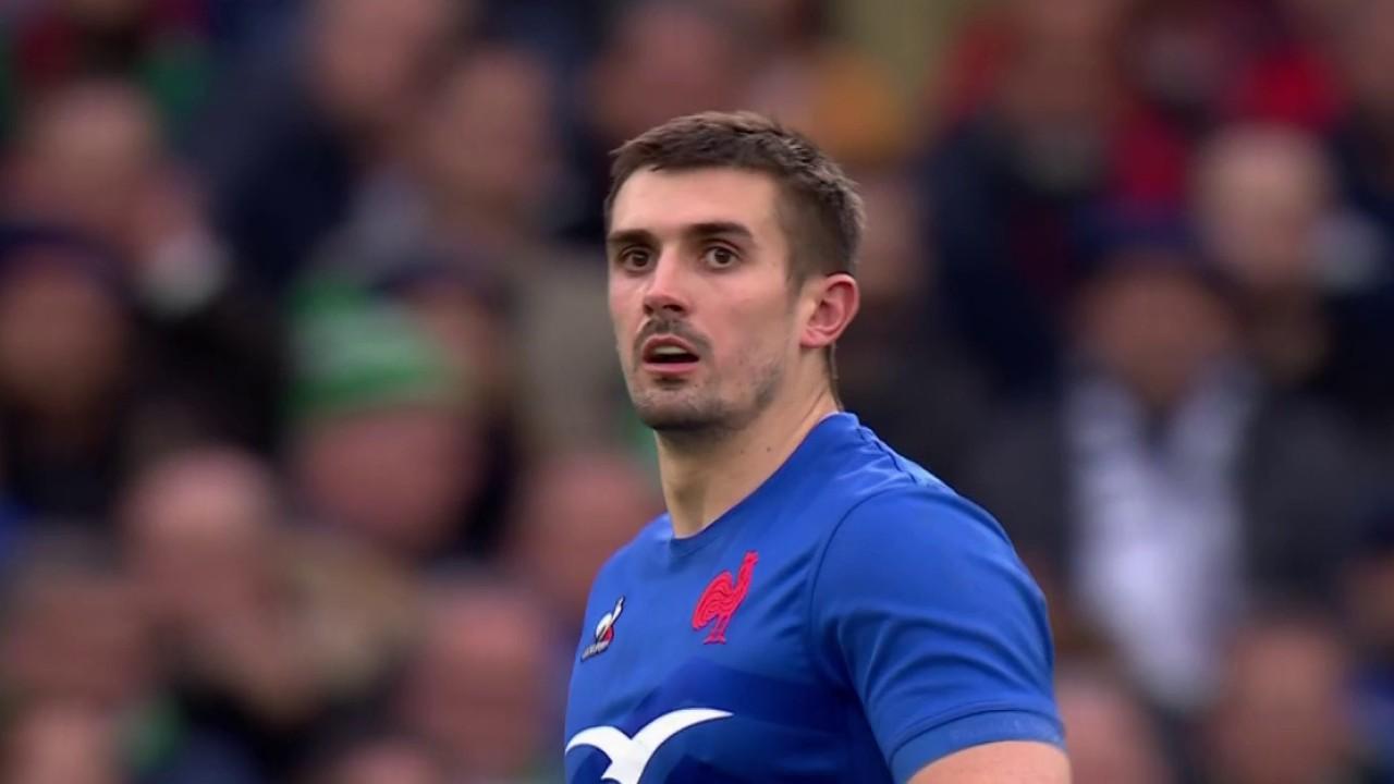 Juste avant de céder sa place à Matthieu Jalibert, Thomas Ramos se fend d'un drop bien pensé pour ramener les Bleus à six unités des Irlandais (25-19). Le dernier quart d'heure s'annonce explosif à l'Aviva Stadium de Dublin.