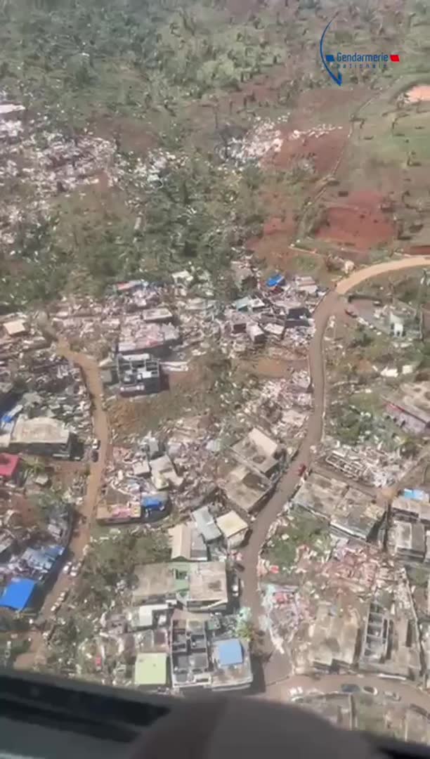 Les images de la gendarmerie montrent la dévastation causée par le cyclone Chido.