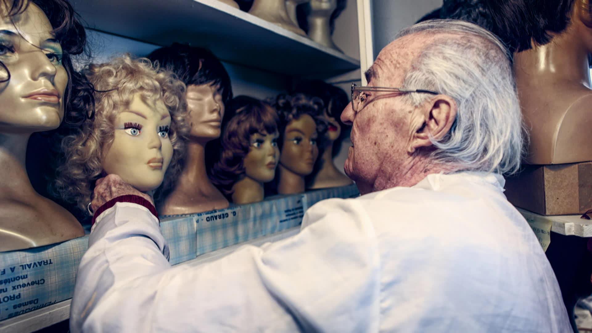 Retiens la nuit, l'exposition en hommage au dernier réparateur de poupée à Montpellier