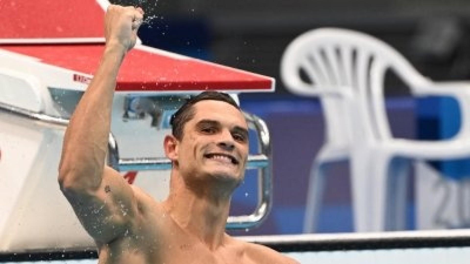 L'argent sur le 50 m nage libre pour Florent Manaudou ! Il s'offre une troisième médaille en trois #JeuxOlympiques sur la distance et la 20e breloque française des JO.