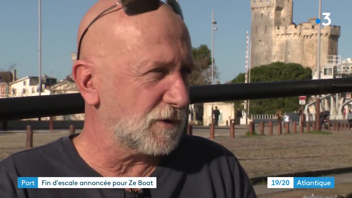 Ze Boat, amarré dans le bassin des chalutiers à La Rochelle, va lever l'ancre.