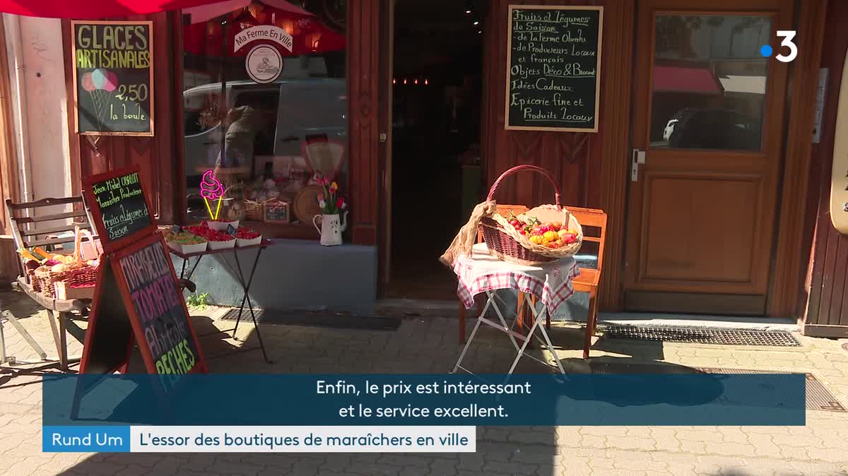 Un petit local refait à neuf pour accueillir des fruits et légumes de saison dans un décor "ancien".