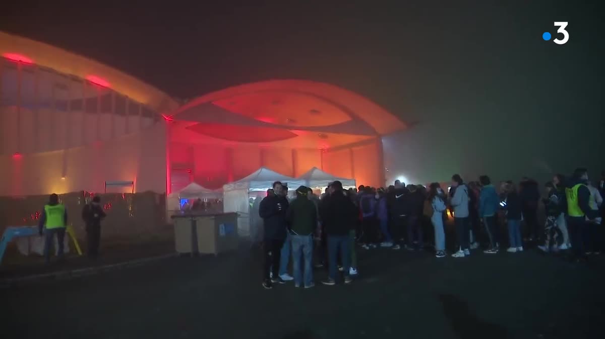 Malgré la situation sanitaire l'événement a pu se dérouler sans encombre même si le masque était finalement obligatoire dans la salle.