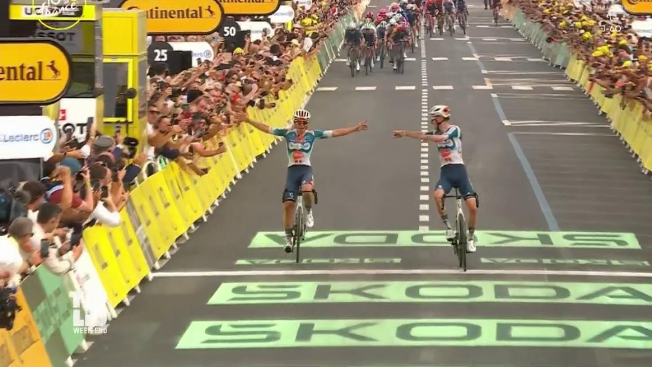 Ça y est, le Tour de France 2024 s'est élancé au départ de Florence. Une première étape difficile jusqu'à Rimini sous la chaleur italienne. Malgré une belle course des favoris, c'est le Français Romain Bardet qui décroche le premier maillot jaune.