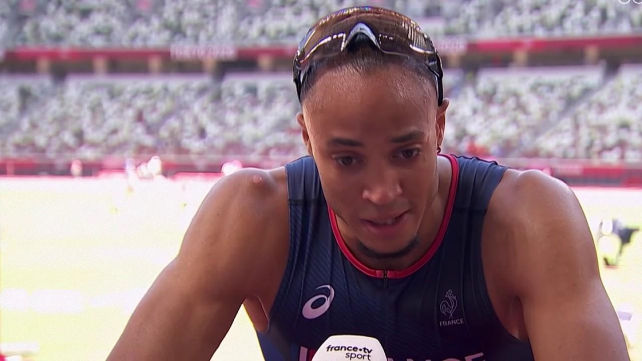 Malgré un bon chrono en 13''16, Pascal Martinot-Lagarde, en larmes, est inconsolable après une nouvelle finale olympique sans médaille.