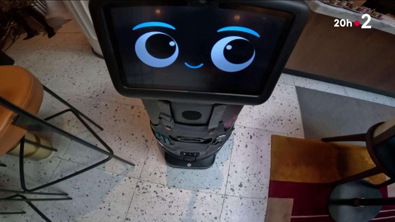 Restauration : les robots jouent aux serveurs