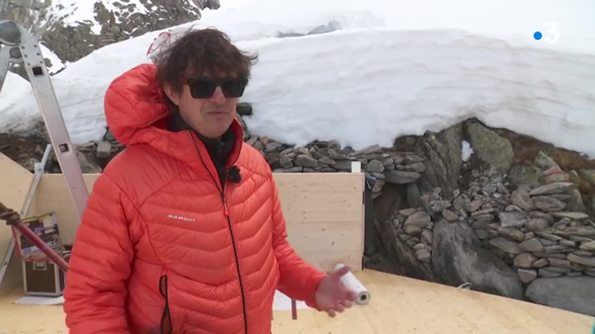 Le refuge de la Charpoua, perché à 2841m d’altitude dans le bassin de la Mer de Glace - 25 mai 2023