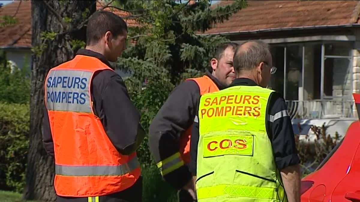 Un grave accident de voiture a eu lieu à Gannat dans l'Allier. Une fillette d'une dizaine d'années est décédée. Deux hélicoptères, trois équipes du Samu et d'importants moyens de secours ont été mobilisés. 