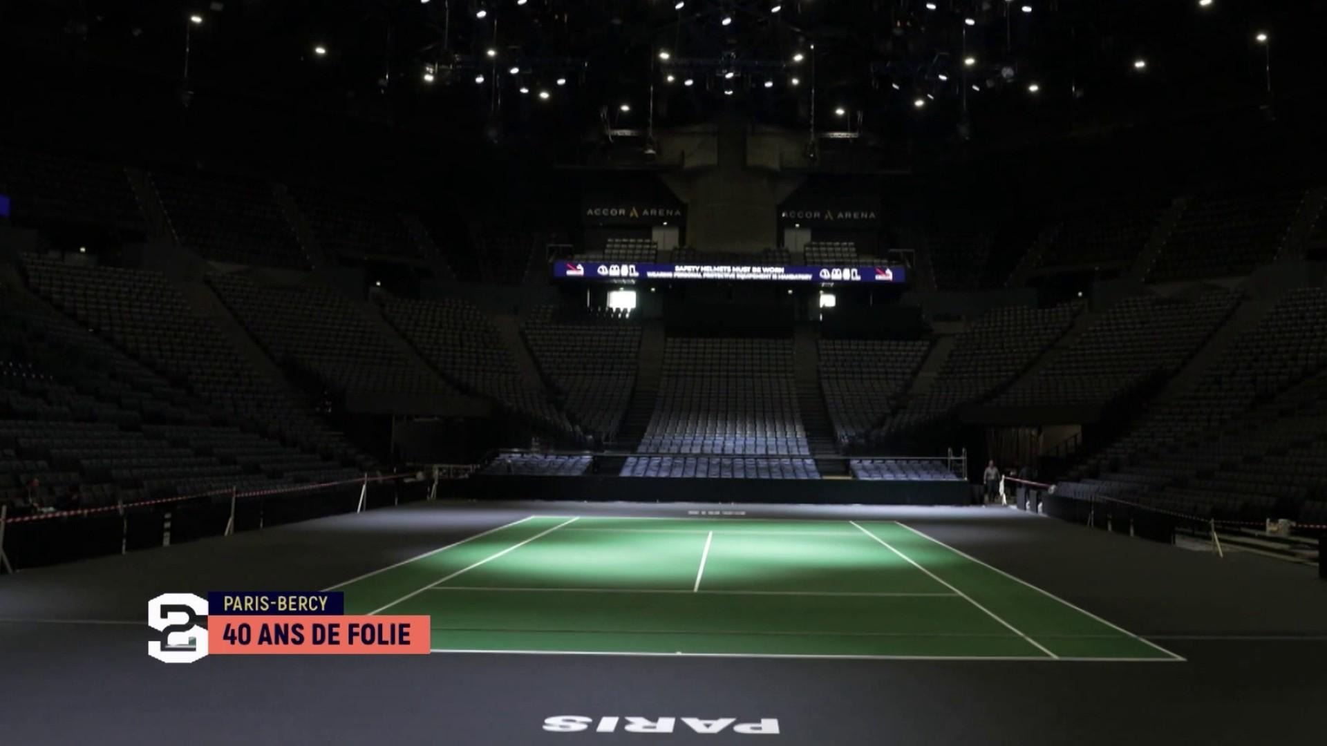 Dès demain, Bercy accueille les meilleurs tennismen du monde pour le Masters 1000 de Paris. La promesse d’un spectacle XXL, d’une ambiance unique, portée par un public passionné et survolté, parfois jusqu’à l’excès. Alors que le tournoi s’apprête à changer de salle, une plongée en images dans les grands moments qui ont fait sa légende.