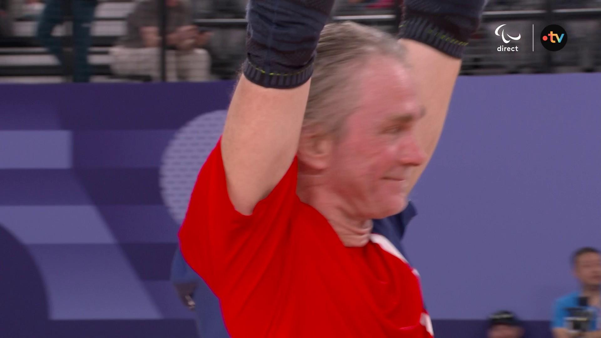 A 60 ans, le badiste allemand Thomas Wandschneider a remporté le match le plus long de l'histoire des Jeux paralympiques, samedi 31 août, face au Chinois Yang Tong.