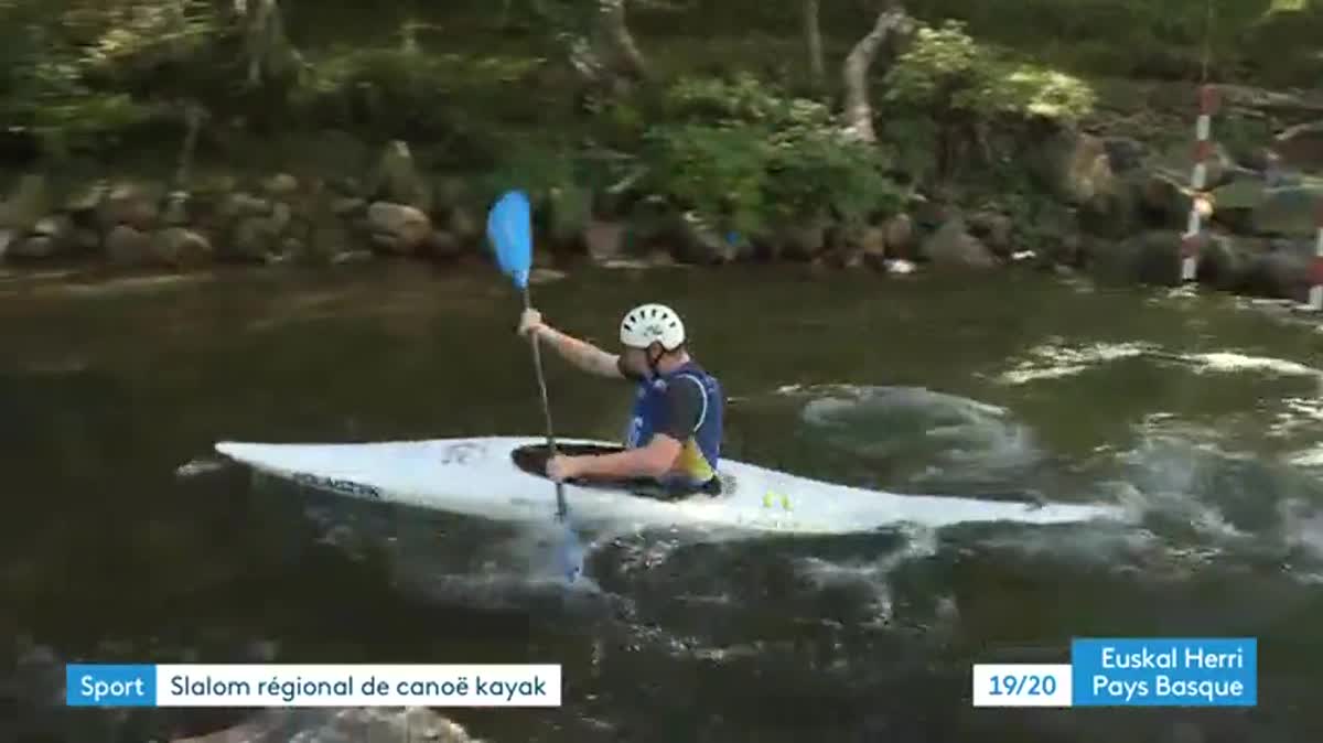 Le champion du monde de canoë kayak Boris Neveu était à Itxassou pour motiver les jeunes.