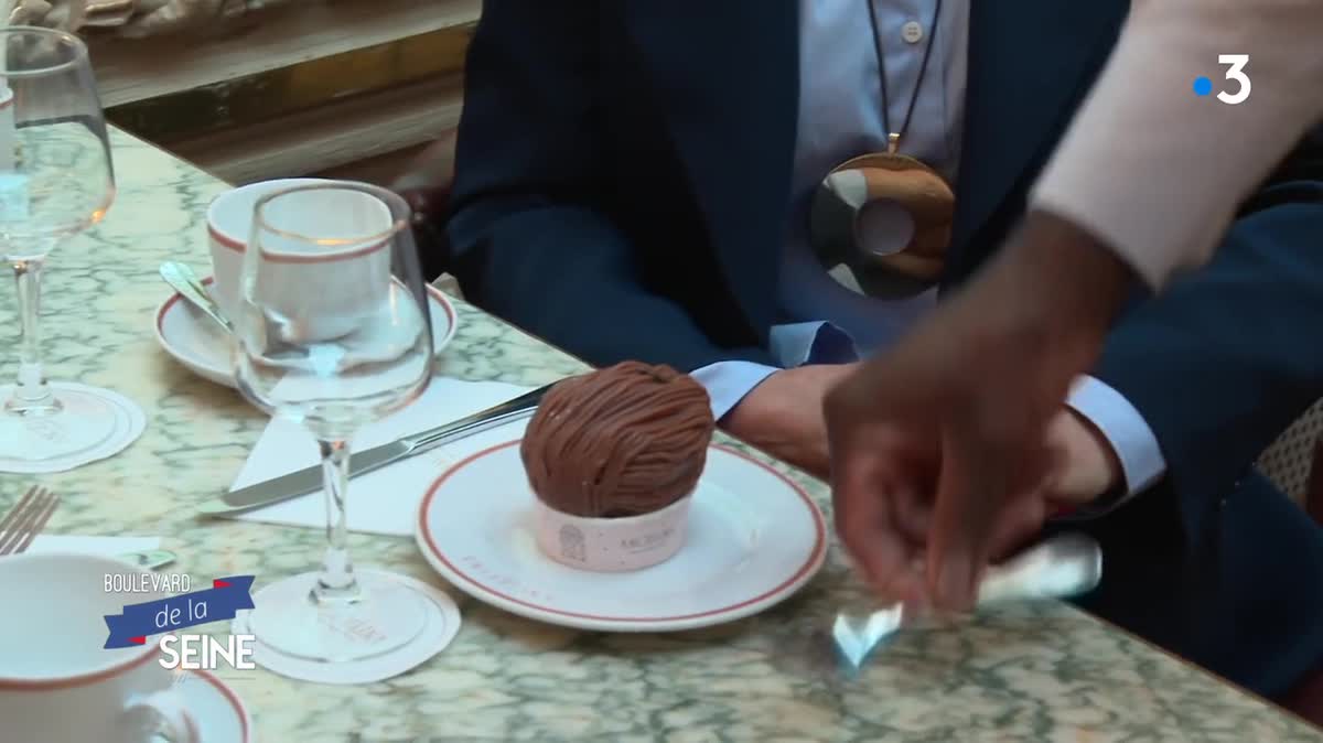 Le chocolat chaud le plus célèbre de Paris se trouve rue de Rivoli