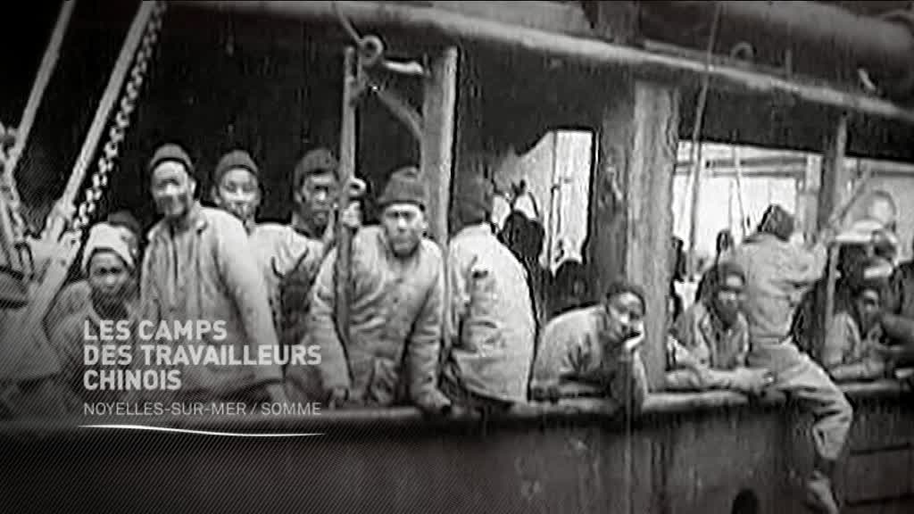 ImagesDéfense - Le repas des travailleurs chinois. [légende d'origine