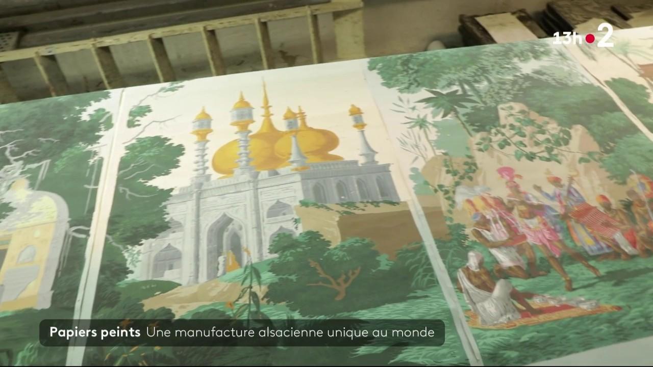 L'usine Zuber, située à Rixheim, dans le Haut-Rhin, est la plus ancienne usine de papiers peints encore en activité en France.  Des décors panoramiques XXL créés au XIXème siècle y sont encore imprimés aujourd'hui.