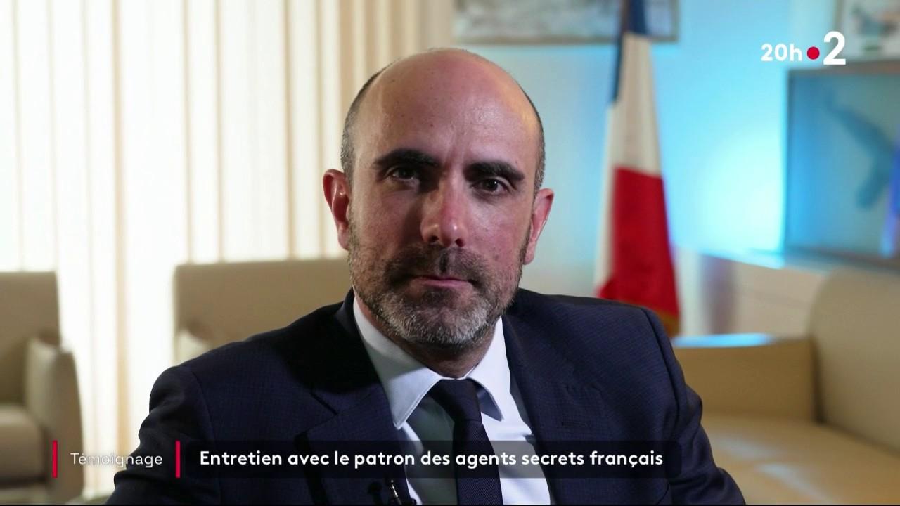 La DGSE est dirigée depuis le début de l'année par Nicolas Lerner.  Le patron de cet univers de 7 500 espions français, popularisé par la série Le Bureau des Légendes, s'exprime dans une interview exclusive.