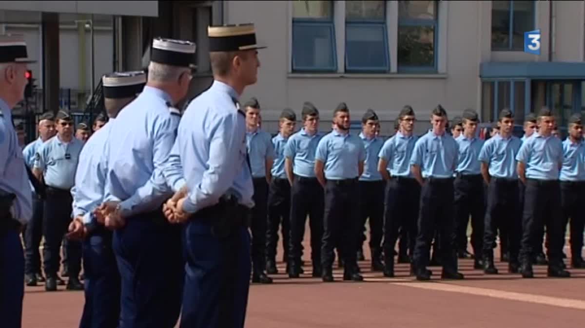 Le chef de l'Etat, françois Hollande, en déplacement en Eure-et-Loir le 27 février 2017 à l’occasion du bilan de la concertation police-gendarmerie