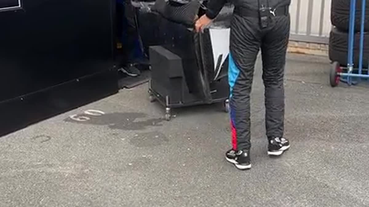 Le jeune étudiant du Garage école du Mans a pu s'immiscer au sein de la team BMW-WRT lors de la course d'endurance.