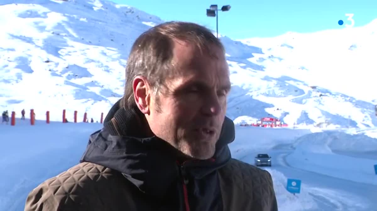 La voiture a été testée sur le circuit de glace de Val Thorens.