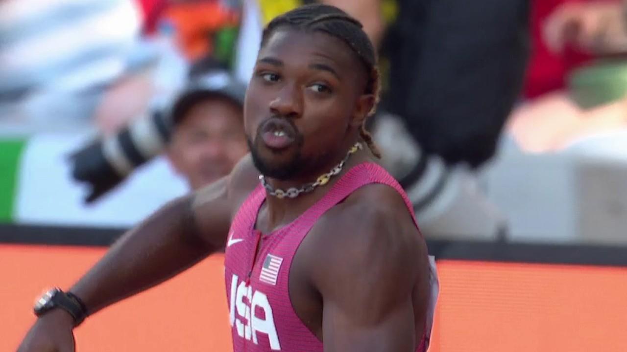 Noah Lyles, double champion du monde en titre du 200m, remporte assez facilement sa demi-finale du 100m en 9.87s devant le Japonais Abdul Hakim Sani Brown qui se qualifie aussi en finale. Le champion olympique Marcell Jacobs termine 5e en 10.06s.