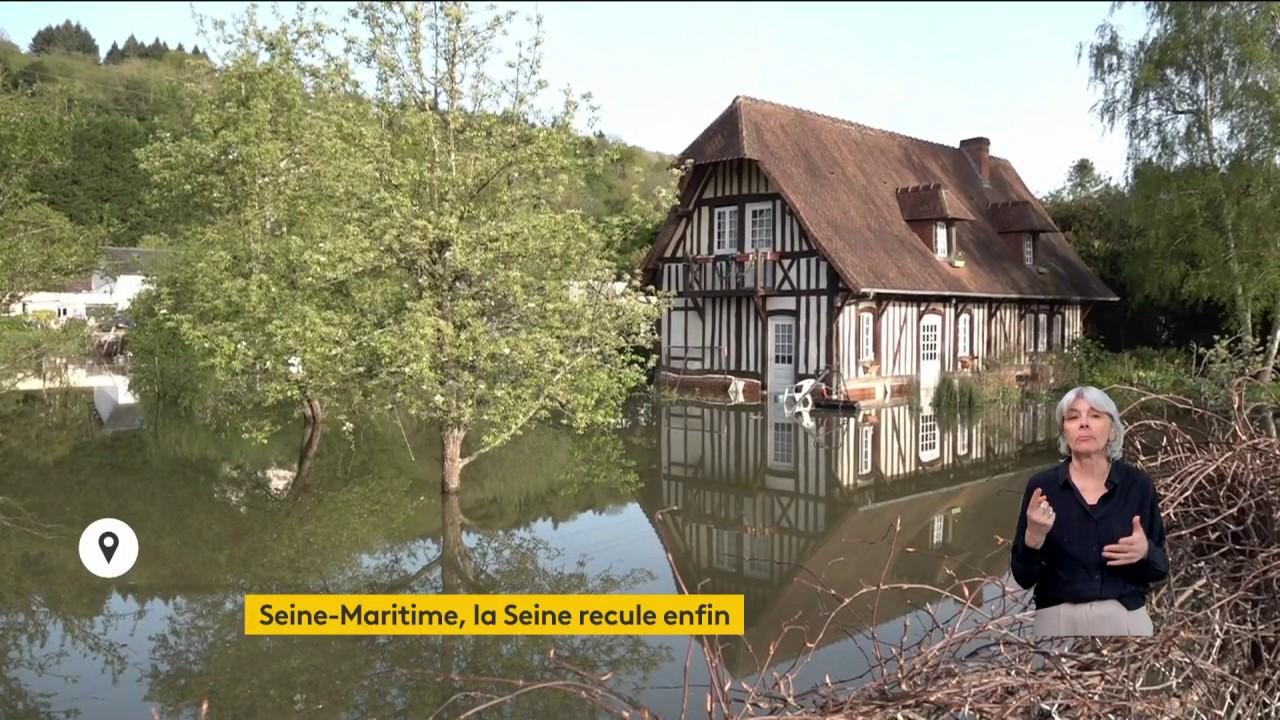 En Seine-Maritime, l’eau se retire progressivement des habitations, mercredi 10 avril. Au cours des derniers jours, la Seine a débordé et s’est déversée notamment dans le village de Bardouville.
