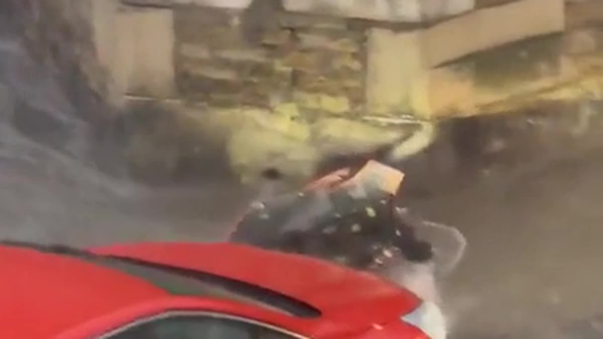 La pluie a surpris les automobilistes dans certaines rues d'Auxerre, transformées en torrent jeudi soir