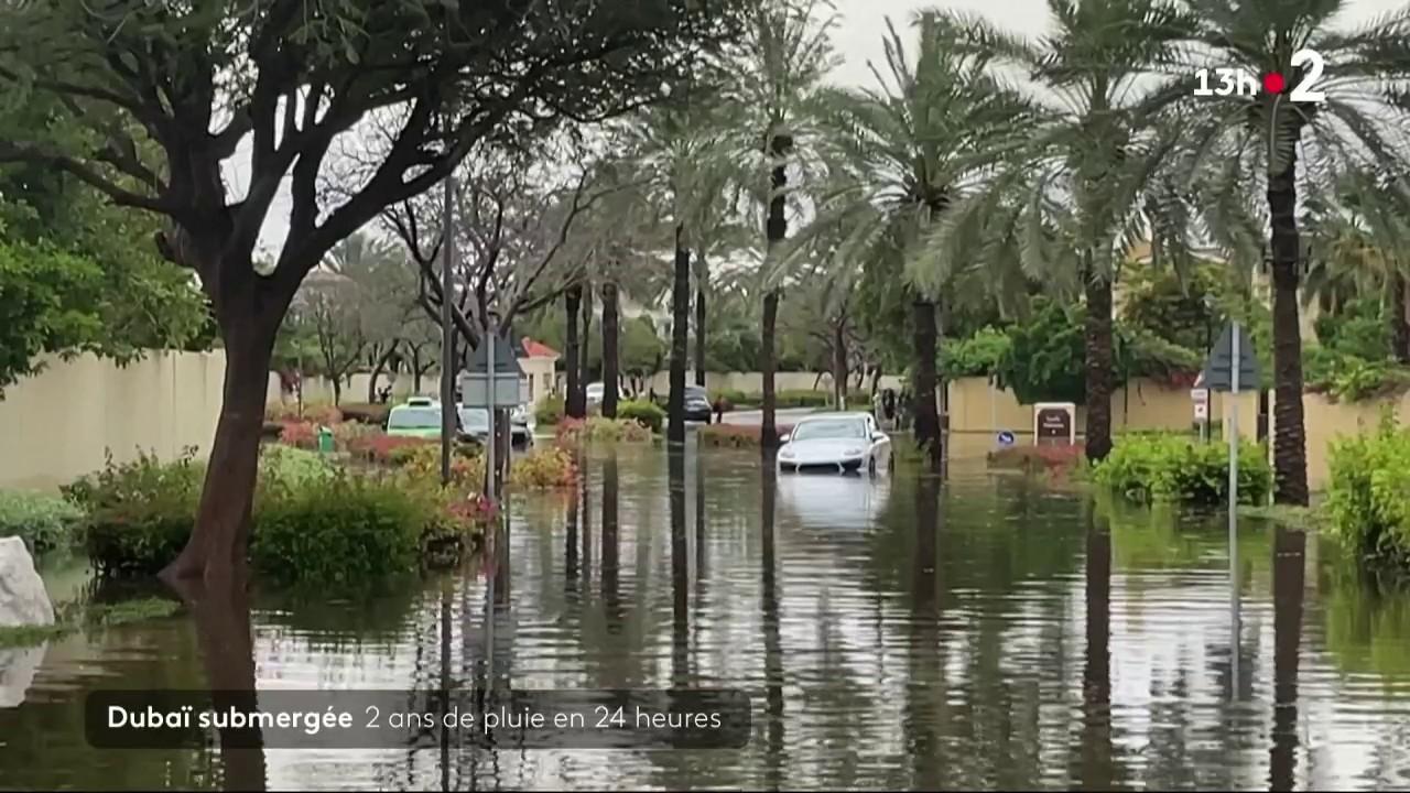 Des pluies torrentielles se sont abattues sur Dubaï, mardi 16 avril. L'équivalent de deux années de pluie est tombée en 24 heures par endroits dans ce pays en grande partie désertique, et certaines zones ont été inondées.  Les précipitations n'ont fait aucune victime.