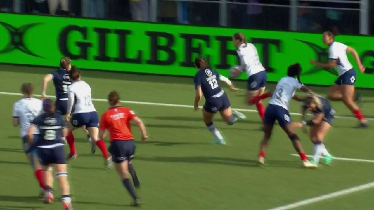 This match is complicated for the French but perhaps the hardest part is now done with the first try in this match scored by right winger Kelly Arbey in the second half, in the 53rd minute.  The Blues finally confirmed their domination and got back in front despite the failure of Lina Queyroi's transformation.